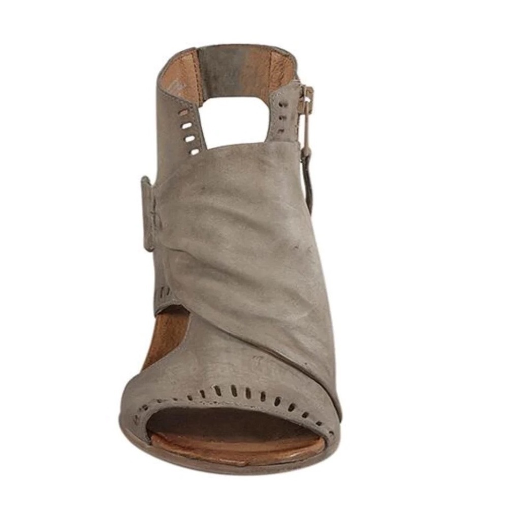 MIZ Mooz Moonlight Pebble peep toe in grey - Picture 10 of 13